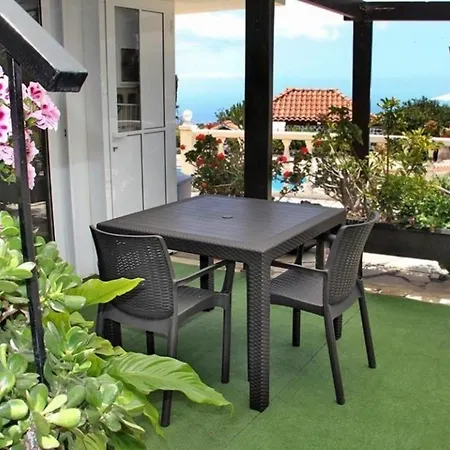 Kuscheliges Mit Garten Und Pool *