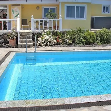 Kuscheliges Mit Garten Und Pool